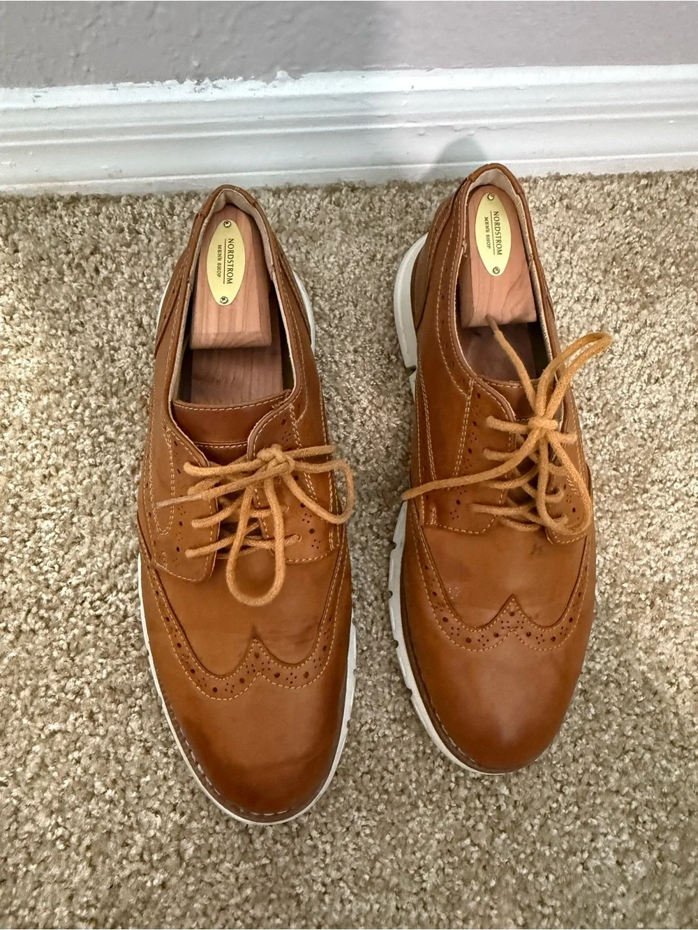 MEN’S NINE‎ WEST GARNET WINGTIP OXFORDS COGNAC BROWN